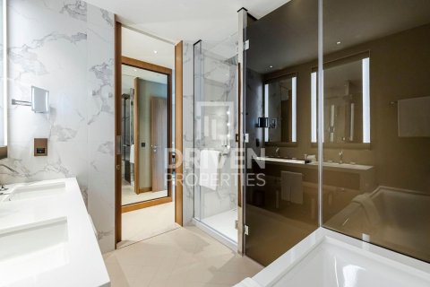 Appartement à The Address Residences Dubai Opera, Downtown Dubai (Downtown Burj Dubai), Dubai, 2 chambres, 114.83 m², № 129751 - photo 4