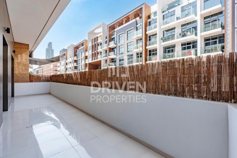 Appartement à District 13, Jumeirah Village Circle, Dubai, 2 chambres, 141.49 m², № 129759 - photo 2