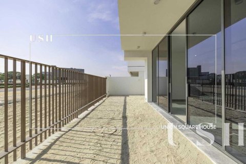 Купить таунхаус в District One, Мохаммед Бин Рашид Сити, Дубай: 4 спальни, 368м², № 39395 - фото 11