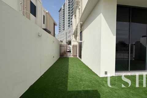 Купить таунхаус в District One, Мохаммед Бин Рашид Сити, Дубай: 4 спальни, 368м², № 39395 - фото 7
