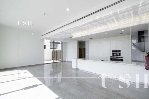 Купить таунхаус в District One, Мохаммед Бин Рашид Сити, Дубай: 4 спальни, 368м², № 39395 - фото 21