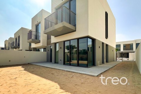 Townhouse in The Valley, Dubai 4 bedrooms, 213.68 sq.m. № 120010