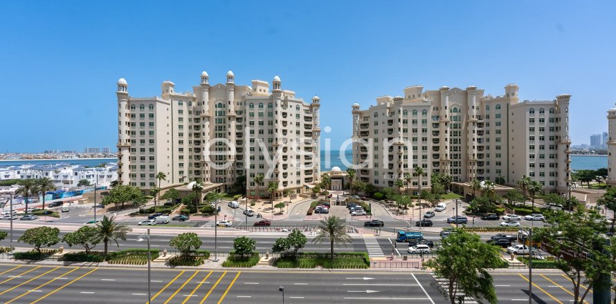 Квартира в Shoreline Apartments, Пальма Джумейра, Дубай, 3 спальни, 206м², № 38086