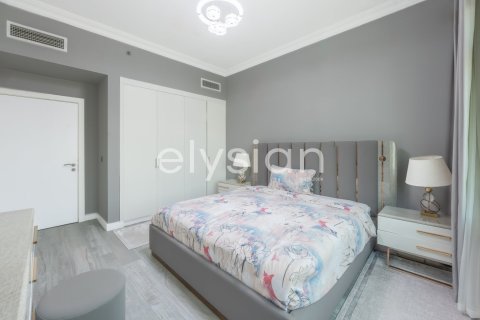 Apartment in Shoreline Apartments, Palm Jumeirah, Dubai 3 bedrooms, 203 sq.m. № 38085 - photo 7