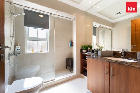 Villa en Dubai, 5 dormitorios, 770.9 m², № 118521 - foto 16