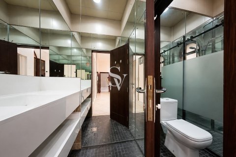 Villa en Emirates Hills, Dubai, 8 dormitorios, 1724 m², № 114641 - foto 10