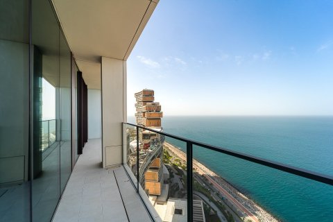 Apartment in Palm Jumeirah, Dubai 3 bedrooms, 317 sq.m. № 120352 - photo 30