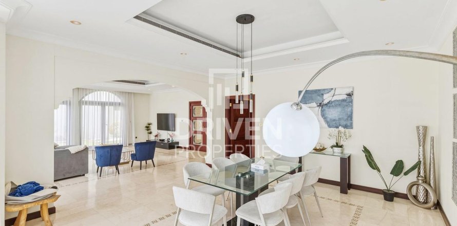 فيلا في Garden Homes, نخلة جميرا, دبي 5 غرف نوم , 622.64 م² رقم 127875