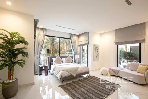 Villa en Palm Jumeirah, Dubai, 6 dormitorios, 650 m², № 62313 - foto 15