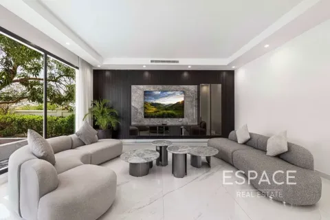 Villa en Palm Jumeirah, Dubai, 6 dormitorios, 650 m², № 62313 - foto 3