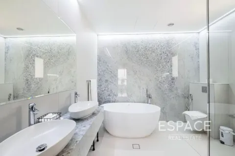 Villa en Palm Jumeirah, Dubai, 6 dormitorios, 650 m², № 62313 - foto 19