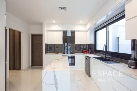 Villa en Palm Jumeirah, Dubai, 6 dormitorios, 650 m², № 62313 - foto 7