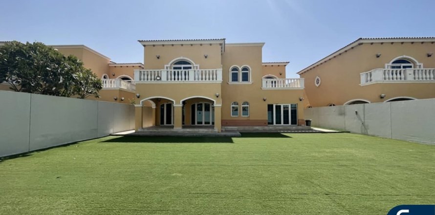 Villa in Jumeirah Park, Dubai 5 bedrooms, 750 sq.m. № 91474