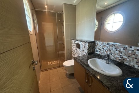 Villa in Jumeirah Park, Dubai 5 bedrooms, 750 sq.m. № 91474 - photo 10