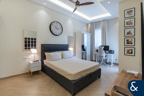 Apartment in Motor City, Dubai 3 bedrooms, 198 sq.m. № 91478 - photo 7