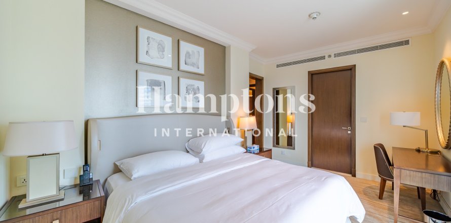 Appartement à The Address Residence Fountain Views 1, Downtown Dubai (Downtown Burj Dubai), Dubai, 2 chambres, 134.87 m², № 103203