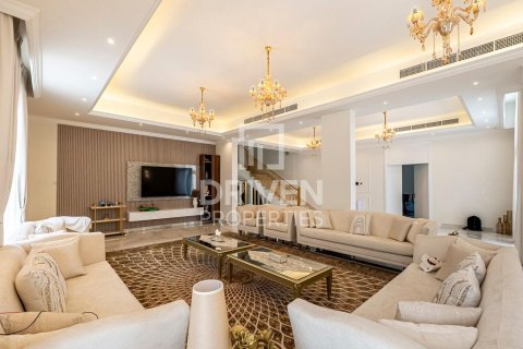 فيلا في Nadd Al Sheba, دبي 5 غرف نوم , 3399.97 م² رقم 136648 - صورة 2