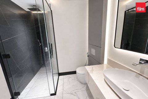 Apartment in Business Bay, Dubai 2 bedrooms, 214.8 sq.m. № 139282 - photo 14