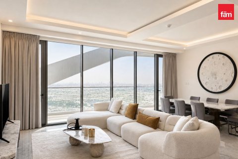 Apartment in Business Bay, Dubai 2 bedrooms, 214.8 sq.m. № 139282 - photo 2