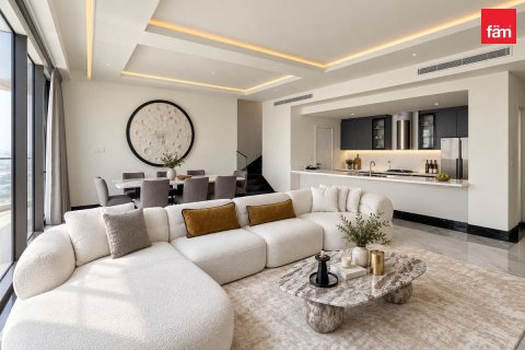 Apartment in Business Bay, Dubai 2 bedrooms, 214.8 sq.m. № 139282 - photo 6