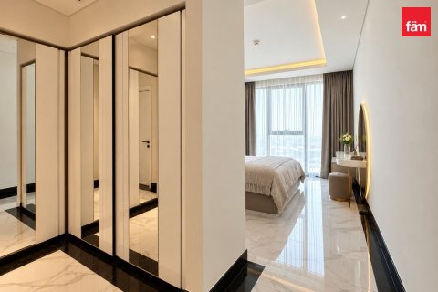 Apartment in Business Bay, Dubai 2 bedrooms, 214.8 sq.m. № 139282 - photo 10
