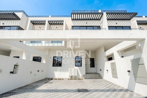 Таунхаус в Murooj Al Furjan, Al Furjan, Дубай, 4 спальни, 222.22м², № 136950