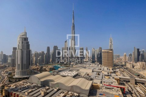 Apartment in Vida Residences Dubai Mall, Downtown Dubai (Downtown Burj Dubai), Dubai 2 bedrooms, 112.78 sq.m. № 136954