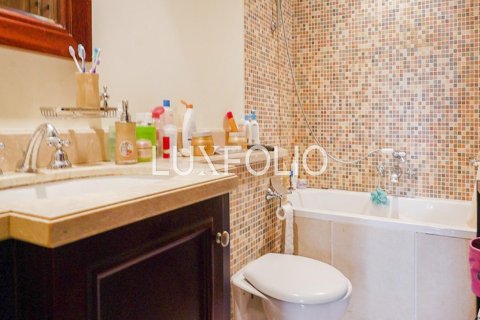 Apartamento en Old Town, Dubai, 2 dormitorios, 120 m², № 45600 - foto 10