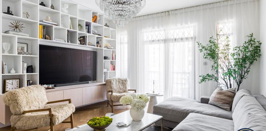 Apartamento en Old Town, Dubai, 2 dormitorios, 98 m², № 45602