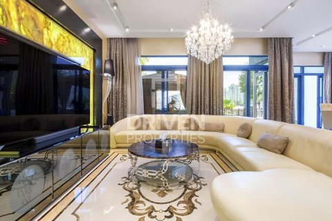 Villa à Palma Residences, Palm Jumeirah, Dubai, 5 chambres, 340.03 m², № 128825 - photo 5