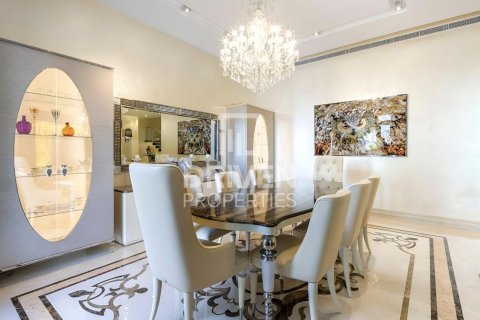 Villa à Palma Residences, Palm Jumeirah, Dubai, 5 chambres, 340.03 m², № 128825 - photo 12