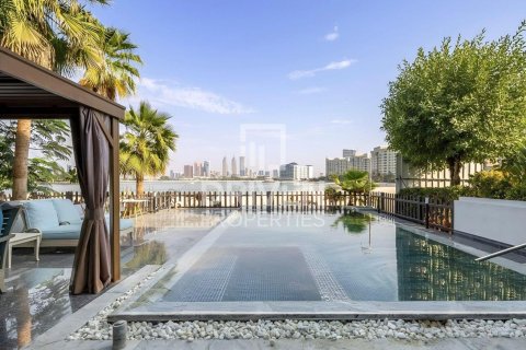Villa à Palma Residences, Palm Jumeirah, Dubai, 5 chambres, 340.03 m², № 128825 - photo 17