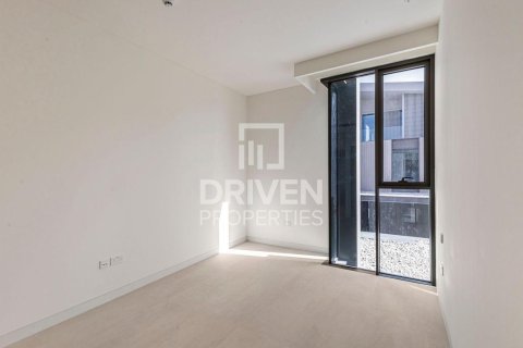 Снять в аренду таунхаус в Nad Al Sheba 1, Nadd Al Sheba, Дубай: 3 спальни, 358.33м², № 128826 - фото 7