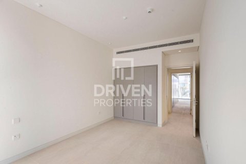 Снять в аренду таунхаус в Nad Al Sheba 1, Nadd Al Sheba, Дубай: 3 спальни, 358.33м², № 128826 - фото 8