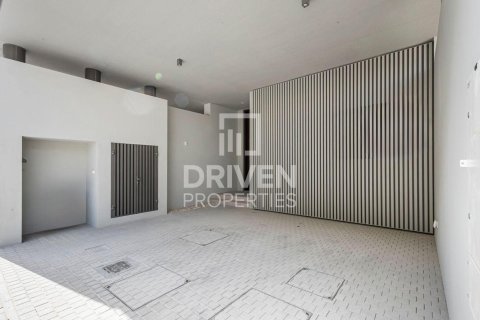 Снять в аренду таунхаус в Nad Al Sheba 1, Nadd Al Sheba, Дубай: 3 спальни, 358.33м², № 128826 - фото 17