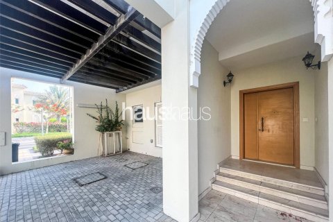 Townhouse in Al Furjan, Dubai 3 bedrooms, 307 sq.m. № 44502 - photo 21
