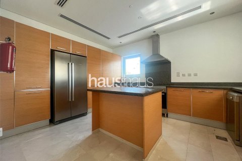 Townhouse in Al Furjan, Dubai 3 bedrooms, 307 sq.m. № 44502 - photo 3