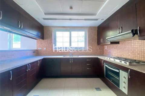 فيلا في Legacy, Jumeirah Park, دبي 3 غرف نوم, 285 م² رقم 44500 - صورة 4