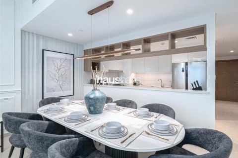 Снять в аренду квартиру в Downtown Views II, Даунтаун Дубай (Даунтаун Бурдж Дубай), Дубай: 3 спальни, 169м², № 44658 - фото 8