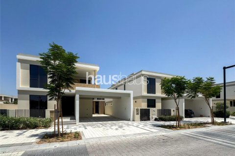 Вилла в Harmony, Tilal Al Ghaf, Дубай, 4 спальни, 508м², № 44655