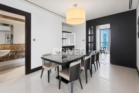 Appartement à Downtown Dubai (Downtown Burj Dubai), Dubai, 2 chambres, 171.68 m², № 138779 - photo 9