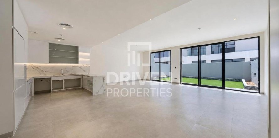 تاون هاوس في Dubai Land, دبي 3 غرف نوم, 232.63 م² رقم 138784