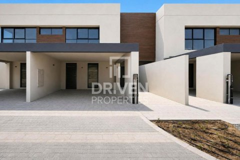 تاون هاوس في Dubai Land, دبي 3 غرف نوم, 232.63 م² رقم 138784 - صورة 25