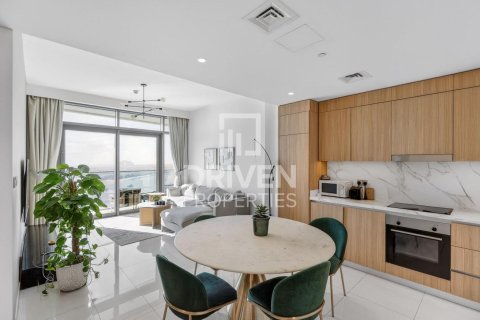 Квартира в EMAAR Beachfront, Dubai Harbour, Дубай, 2 спальни, 105.63м², № 138778