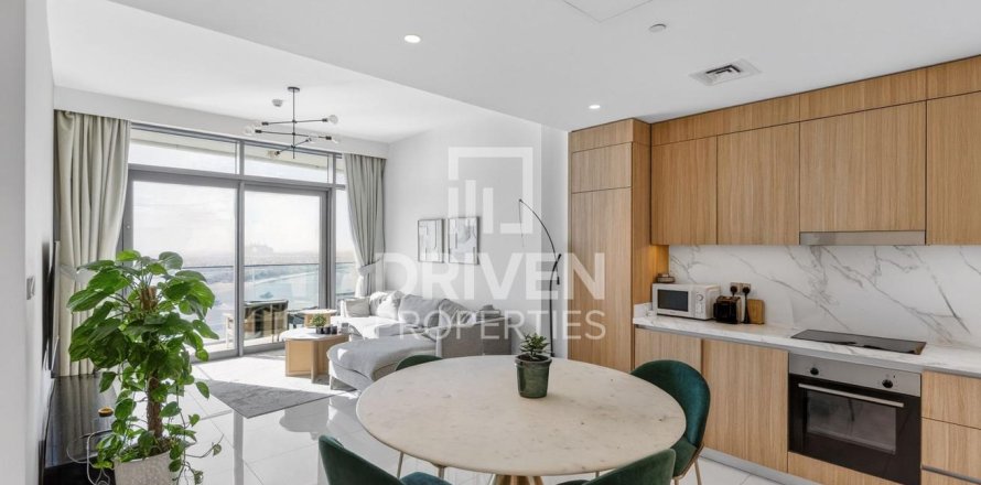 Квартира в EMAAR Beachfront, Dubai Harbour, Дубай, 2 спальни, 105.63м², № 138778