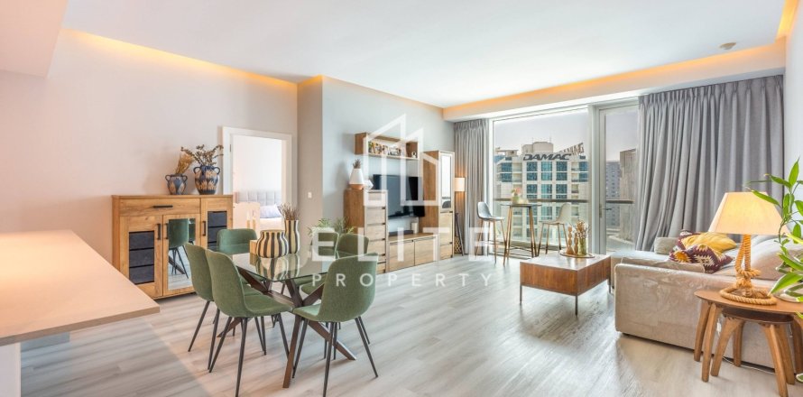 Apartamento en Business Bay, Dubai, 2 dormitorios, 145 m², № 141248