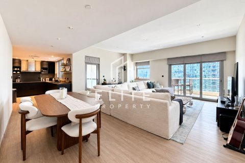 Appartement à Executive Towers, Business Bay, Dubai, 1 chambre, 127 m², № 141246