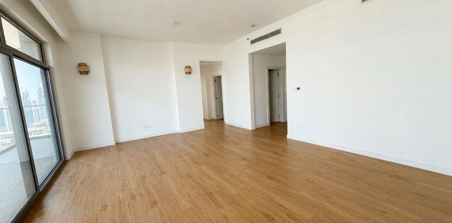 Apartment in Dubai 2 bedrooms, 144 sq.m. № 122011