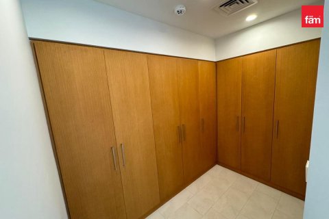 Villa en Dubai, 4 dormitorios, 245.1 m², № 122013 - foto 8