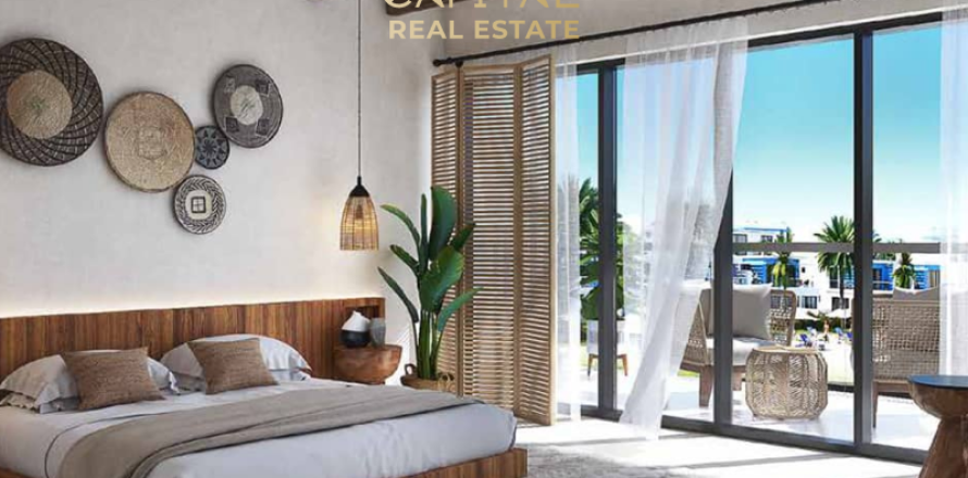 Maison de ville à Dubai, 5 chambres, 3470 m², № 37407